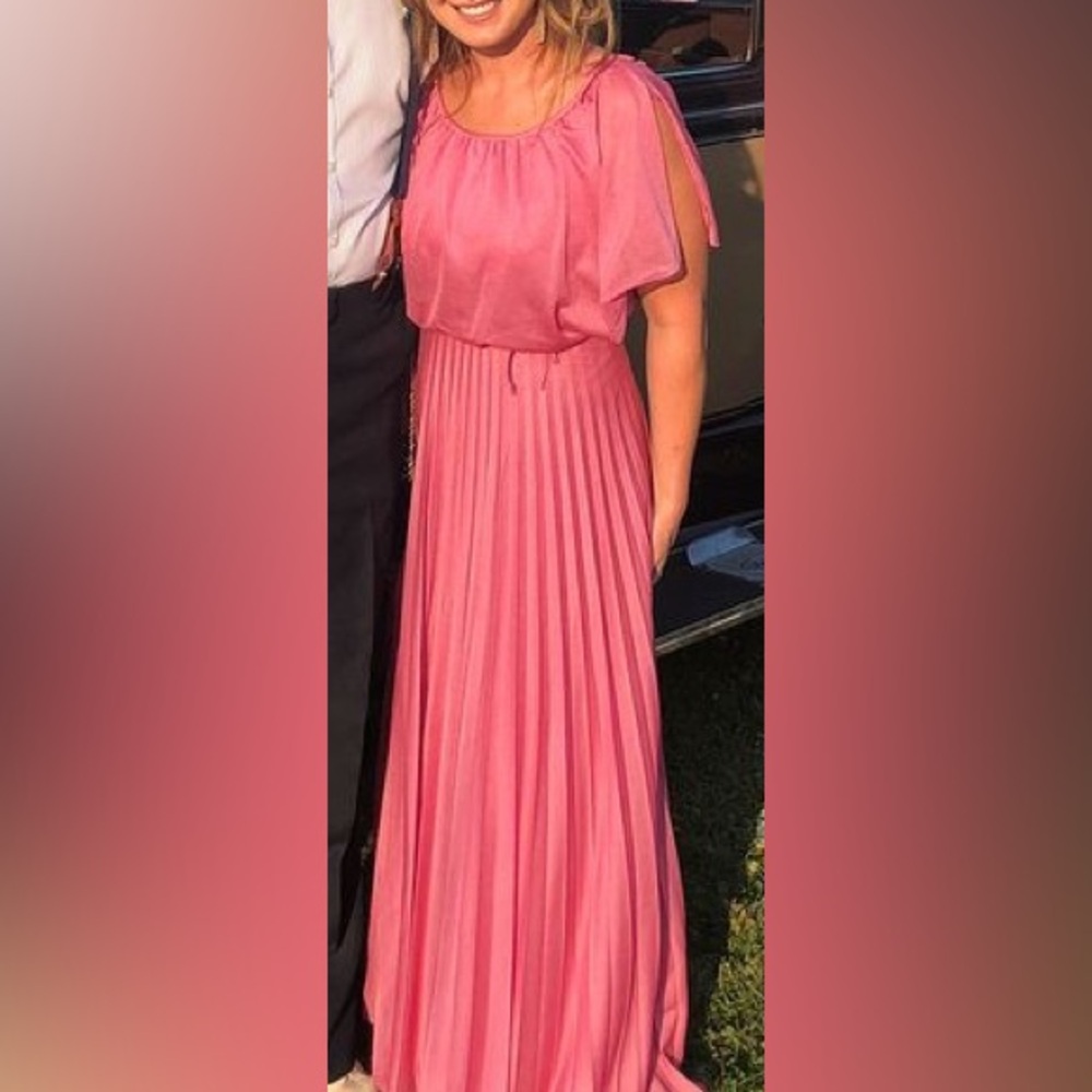 Stunning pink vintage maxi dress circa 1937-1942. Never altered, double lined.